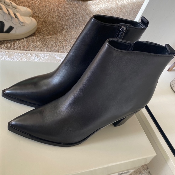 Marc Fisher boots - Picture 2 of 4